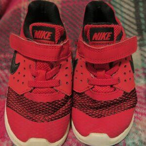 NIKE Downshifter toddler size 8C
